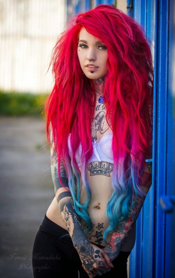 Adriana Indeana Křečkov 225 Sexy Tattoo Models