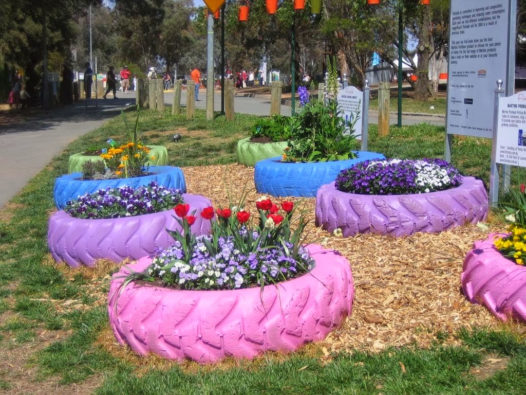 Decoração de jardim com pneus reciclados Decoração de jardim com pneus reciclados