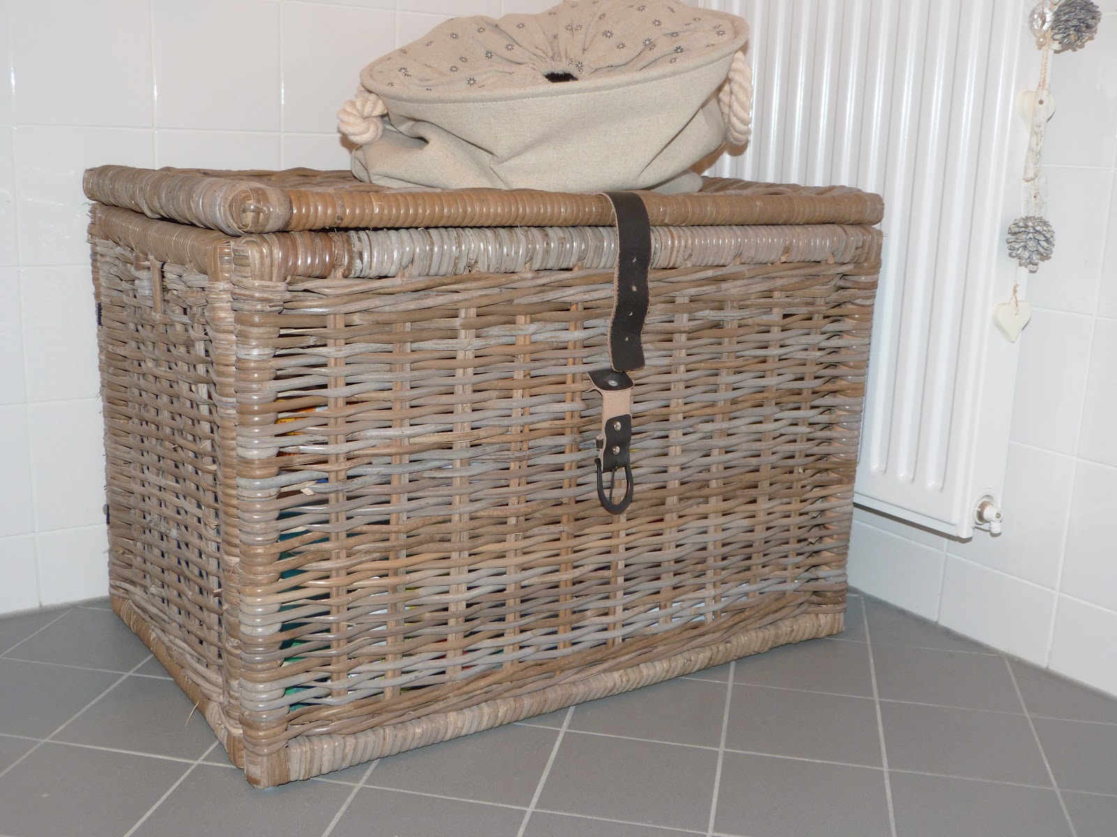 Het brocante schelpenhuisje: februari 2012
