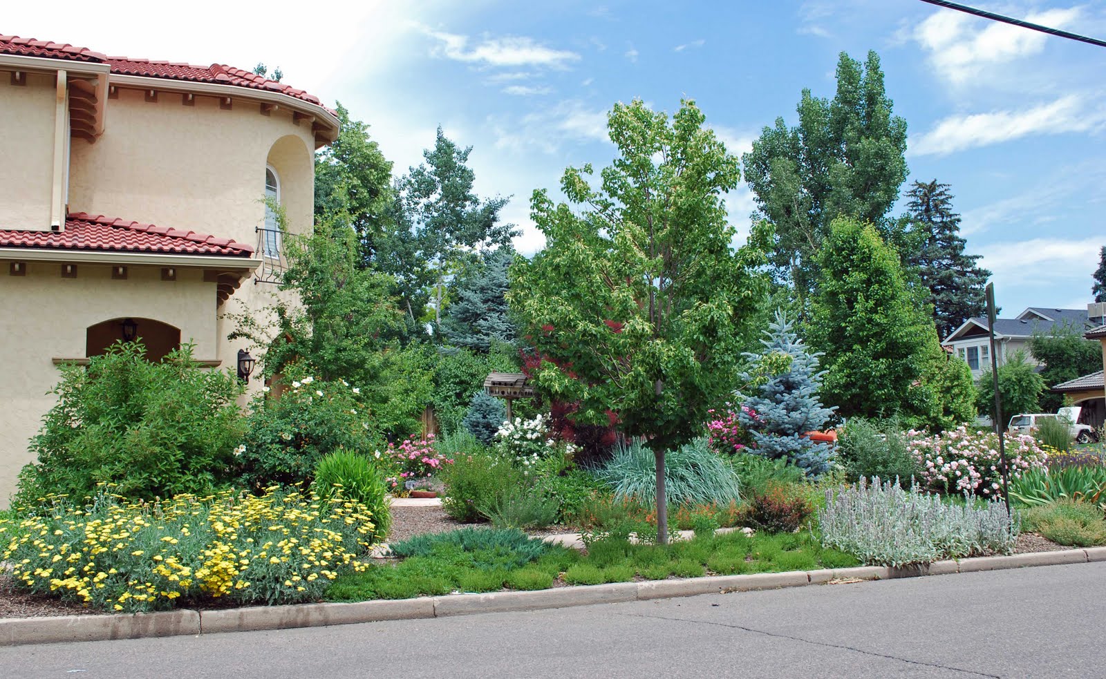 the art garden Garden Designers Roundtable Lawn Alternatives