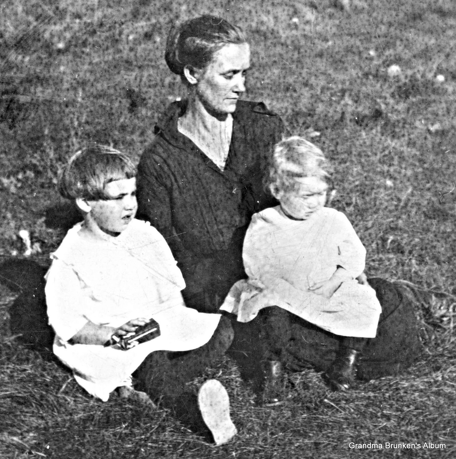 Mary, Lorena, and Mildred Mary, Lorena, and Mildred