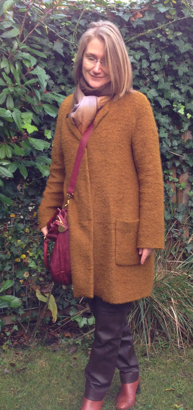 Oversized collarless coat