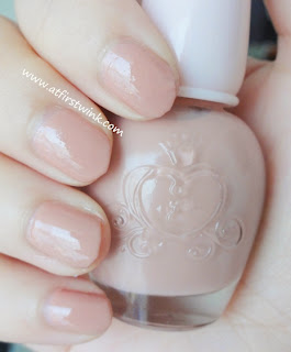 Etude House nail polish DPK003 - Piggy Pink swatches