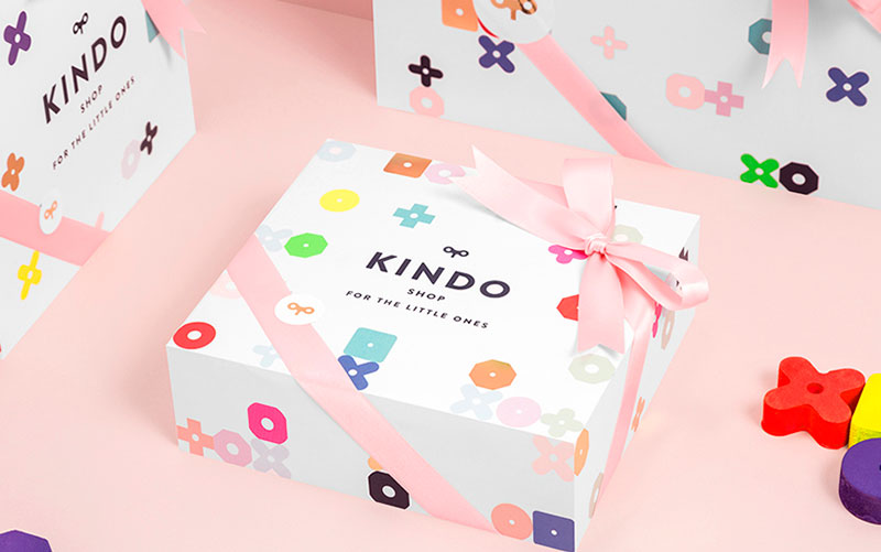 Kindo una tienda infantil diseñada por Anagrama