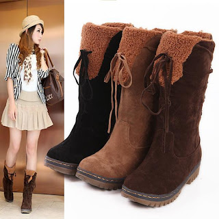 Faux Wool Lining Lace Up Winter Boots