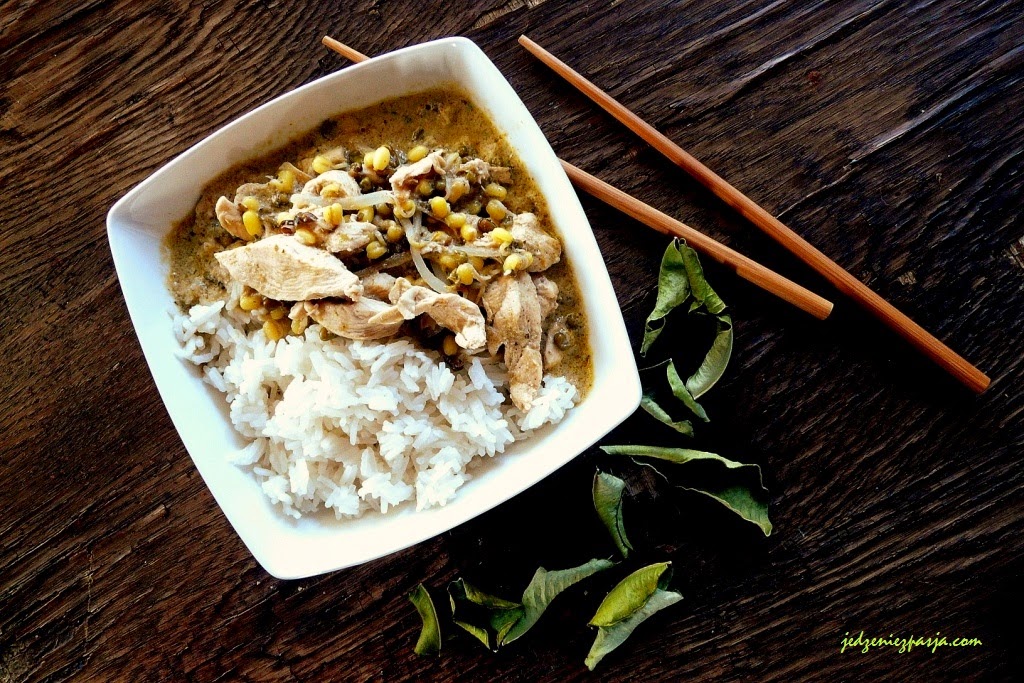 Tajskie zielone curry z kurczakiem Tajskie zielone curry z kurczakiem