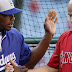 Pujols pudo haber convertido a Puig en un mejor defensor