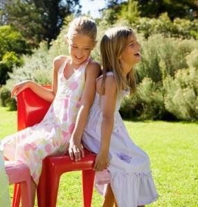 El juego de las sillas | Asociación Cultural Tekubi Toy