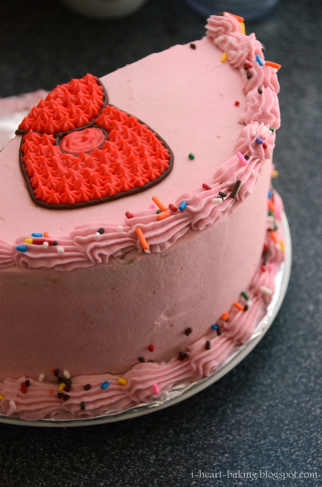 i heart baking!: cherry vanilla hello kitty bow birthday cake