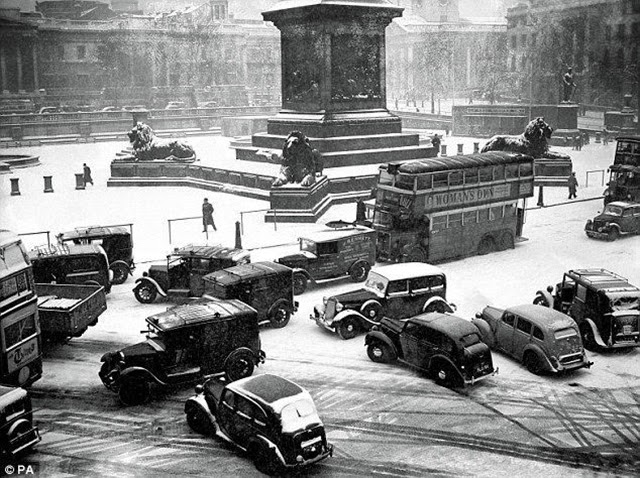 Check Out What Trafalgar Square Looked Like  in 1946 