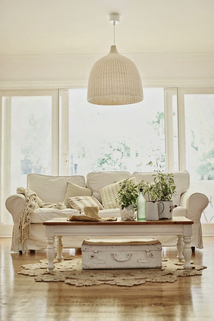 Giornali arredamento shabby: crafts using recycled newspaper ...