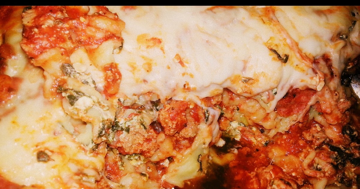 Mom! What's for dinner? Pepperoni Lasagna in the Crockpot