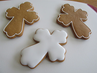 Cross cookies by Tunde Dugantsi
