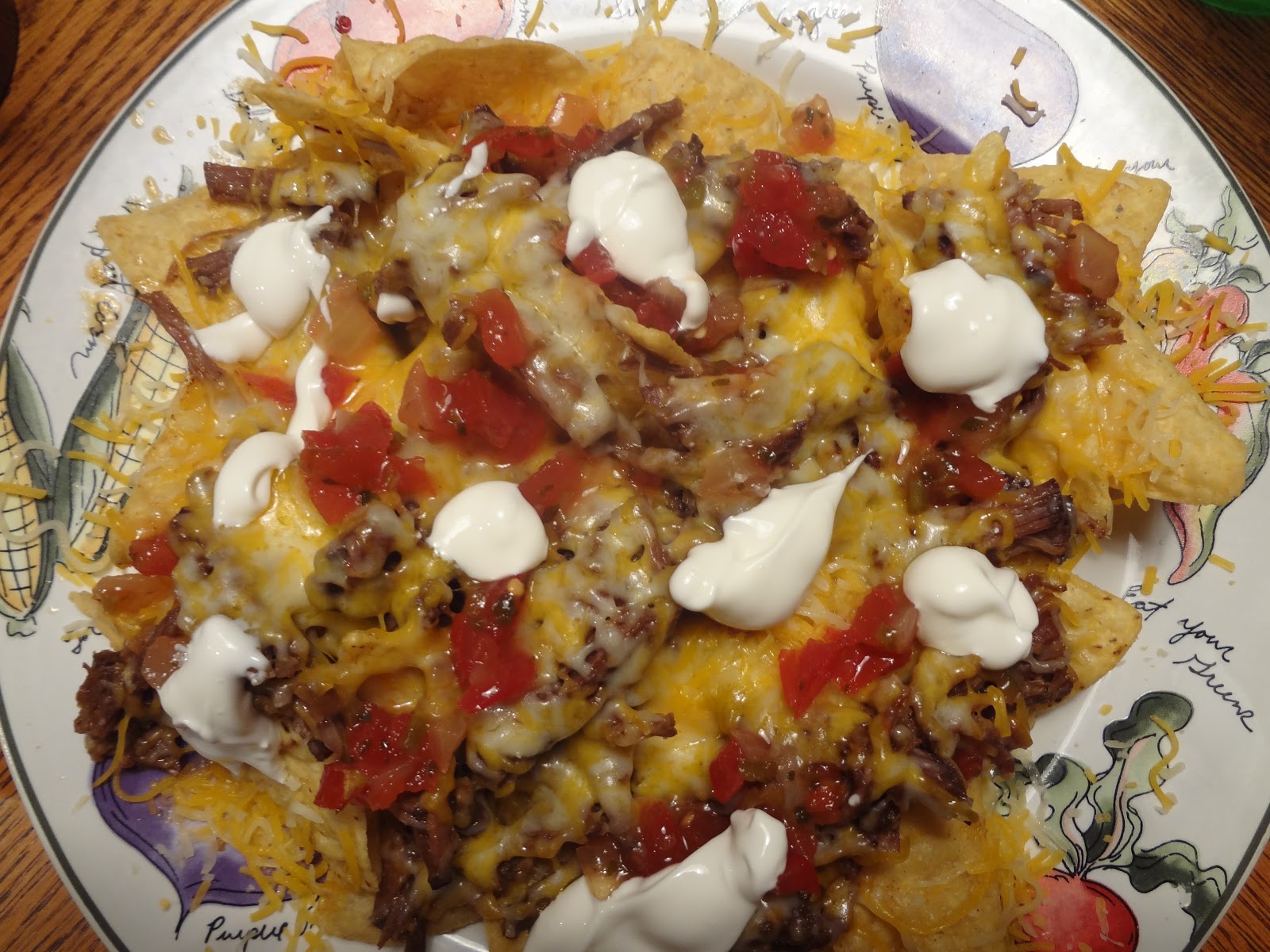 Cookin' Mama Shredded Beef Nachos (Crock Pot)