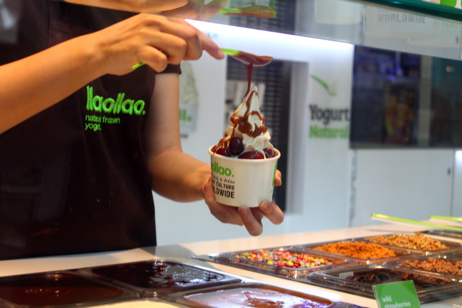 llaollao Natural Frozen Yogurt Midvalley Megamall, KL f i n d i n g