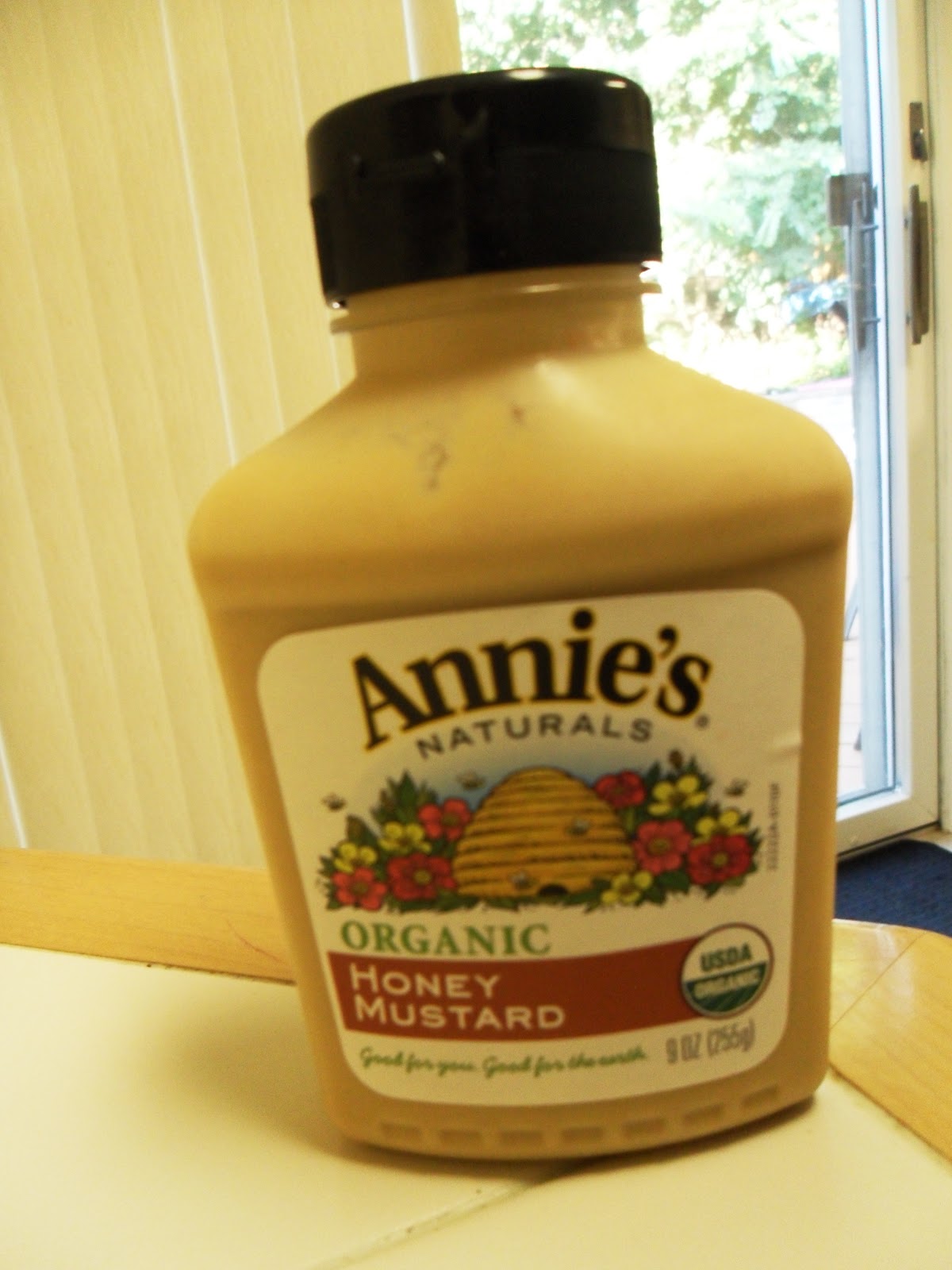 Simple. Easy. Vegetarian! Annie's Organic Honey Mustard