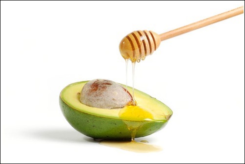 Tự làm mặt nạ collagen : Mặt nạ bơ và mật ong Tự làm mặt nạ collagen : Mặt nạ bơ và mật ong