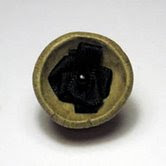 Ring. Black. Terracota.