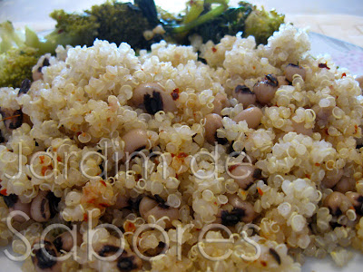 Quinoa com Feijão Frade