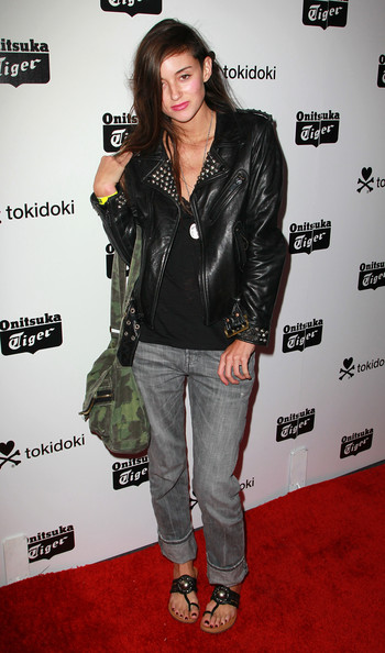 Hollywood Celebrities and their Sandals Lookbook Hollywood Celebrities and their Sandals Lookbook