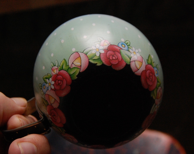 House InsideOut Making a Needle Felted Pin Cushion