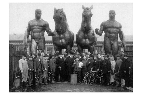 LA CAJA Los Dioscuros