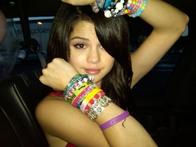 Foto-foto Langka Selena Gomez Waktu Kecil Hingga Dewasa [cantik Gan !!] [ www.BlogApaAja.com ]