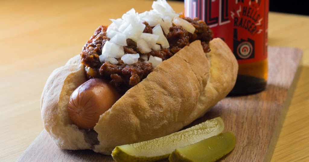 Freestyle Cookery Quick Tip Chilli Dogs