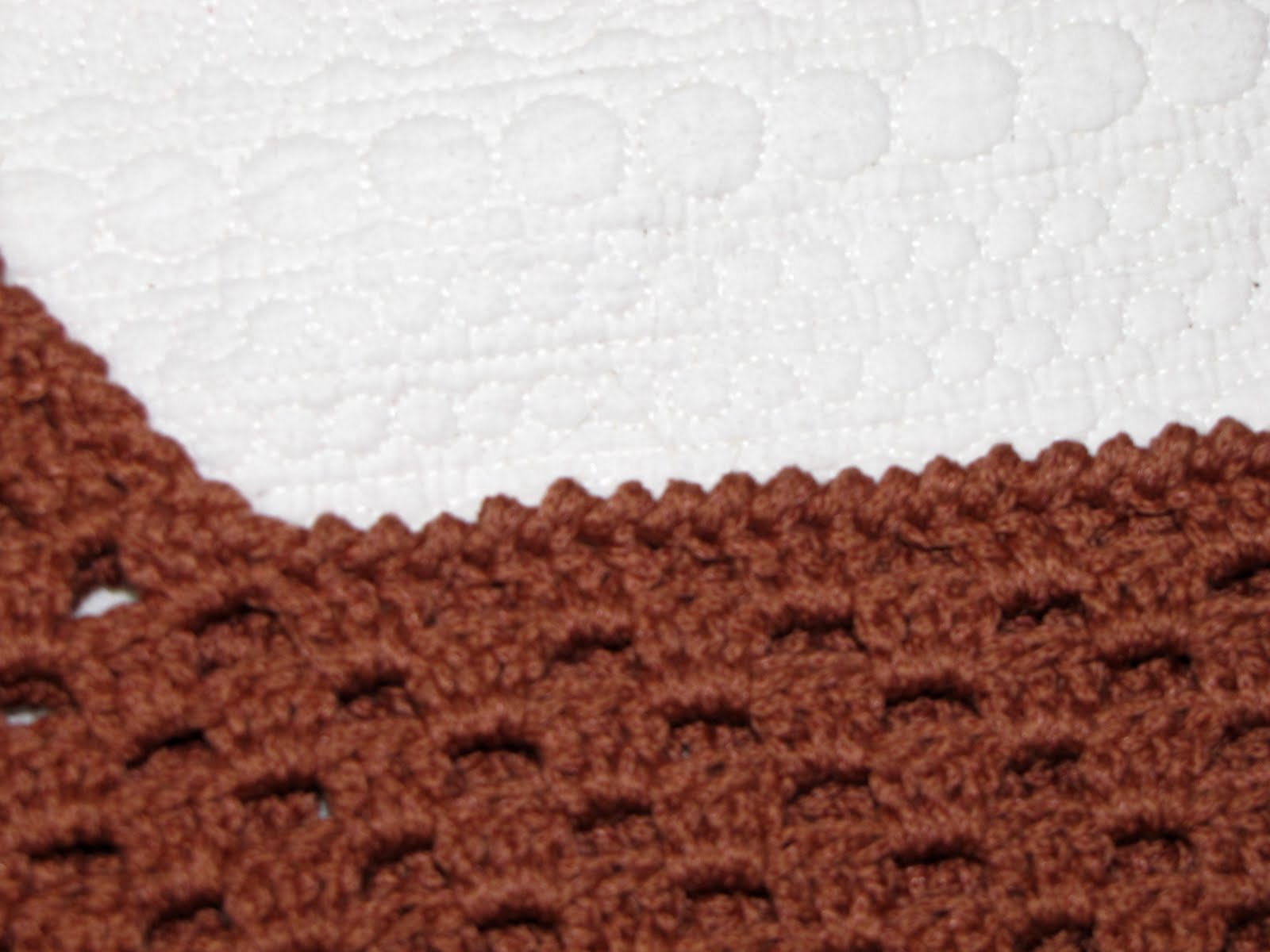 Reverse single crochet edging