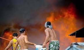 Φιλιππίνες: Τουλάχιστον 31 νεκροί από πυρκαγιά για σε εργοστάσιο υποδημάτων 31-nekroi-apo-purkagia-se-ergostasio-stis-filippines