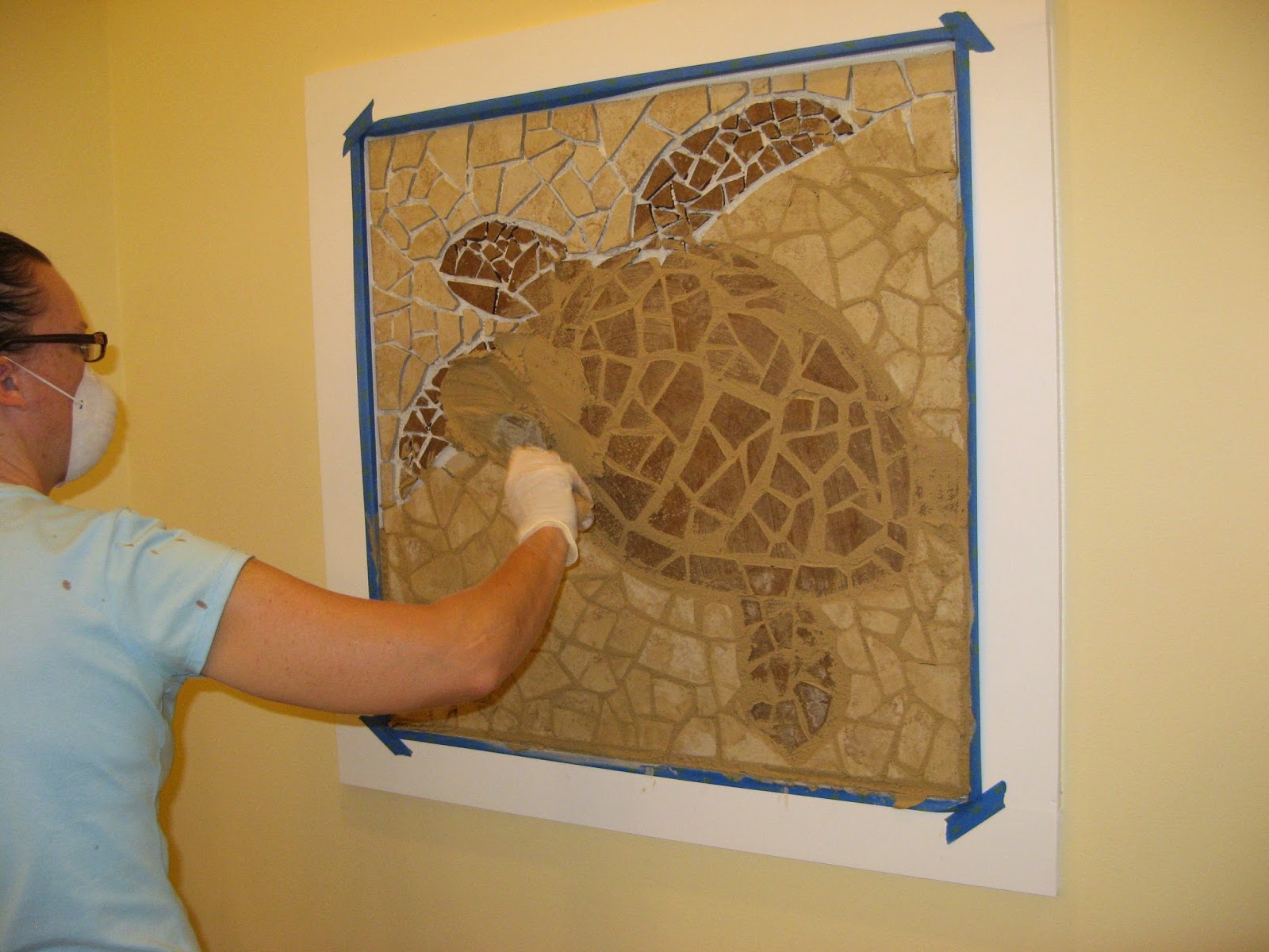 Turtle Mosaic - Broken Ceramic Tiles Turtle Mosaic - Broken Ceramic Tiles