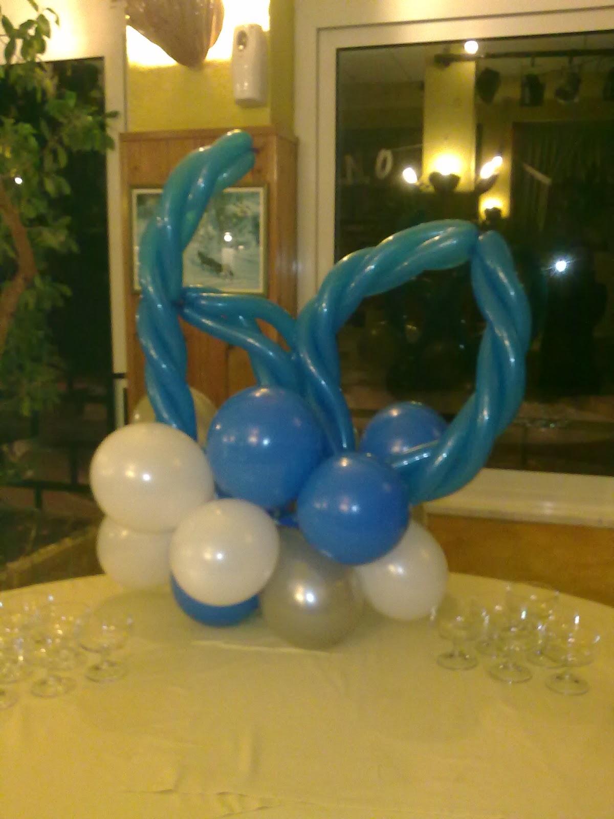 LV balloon art: COMPLEANNO 60 anni