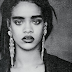 Rihanna faz primeira performance do single “Bitch Better Have My Money” no iHeartRadio Music Awards 2015