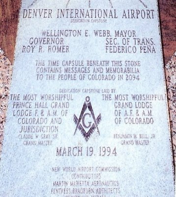 El misterio del aeropuerto de Denver DenverMasonicStone