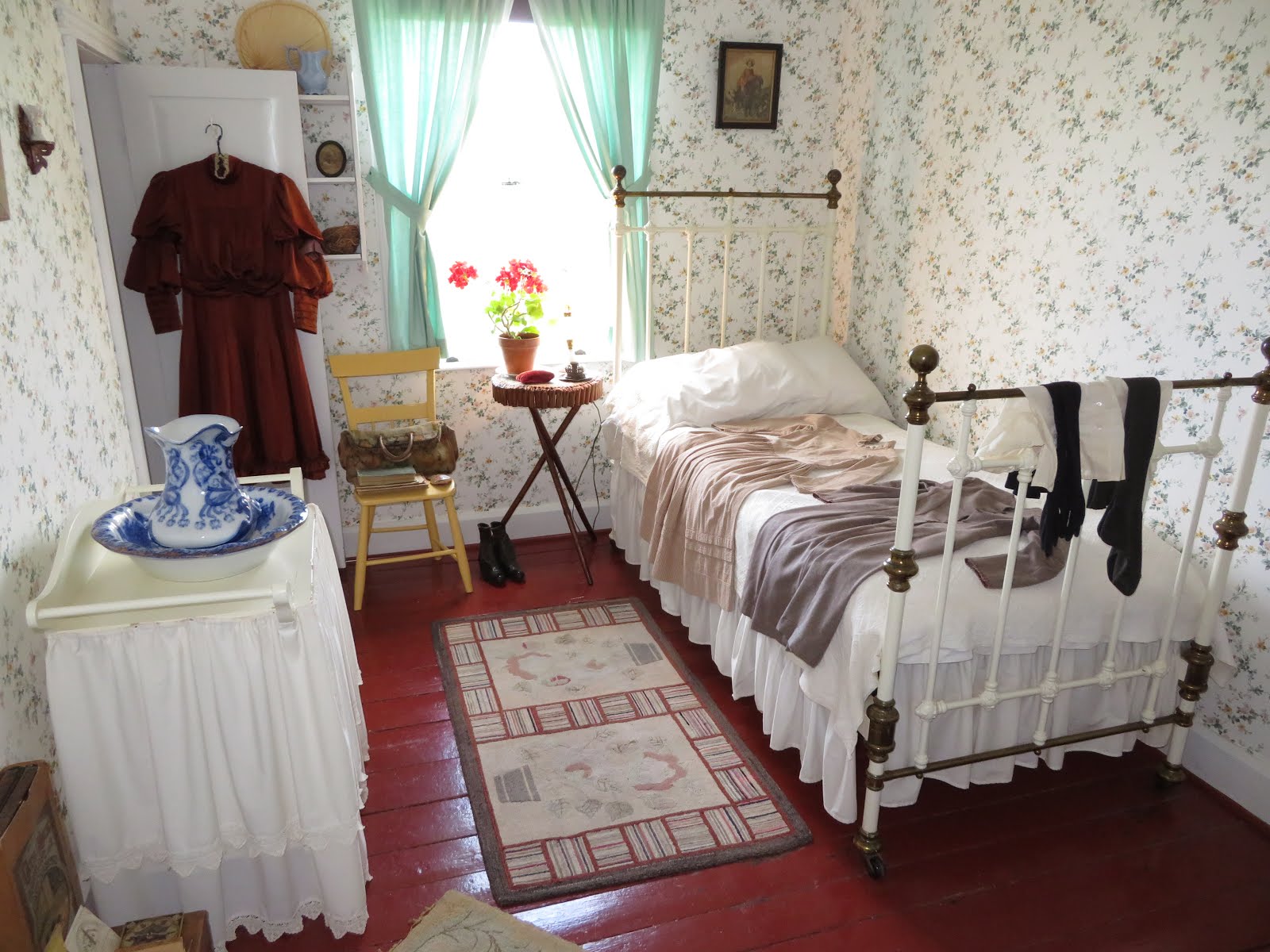 The Shorexplorers Visiting With Anne Of Green Gables