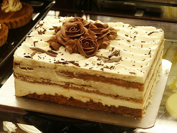 tiramisu-layer-cake.jpg
