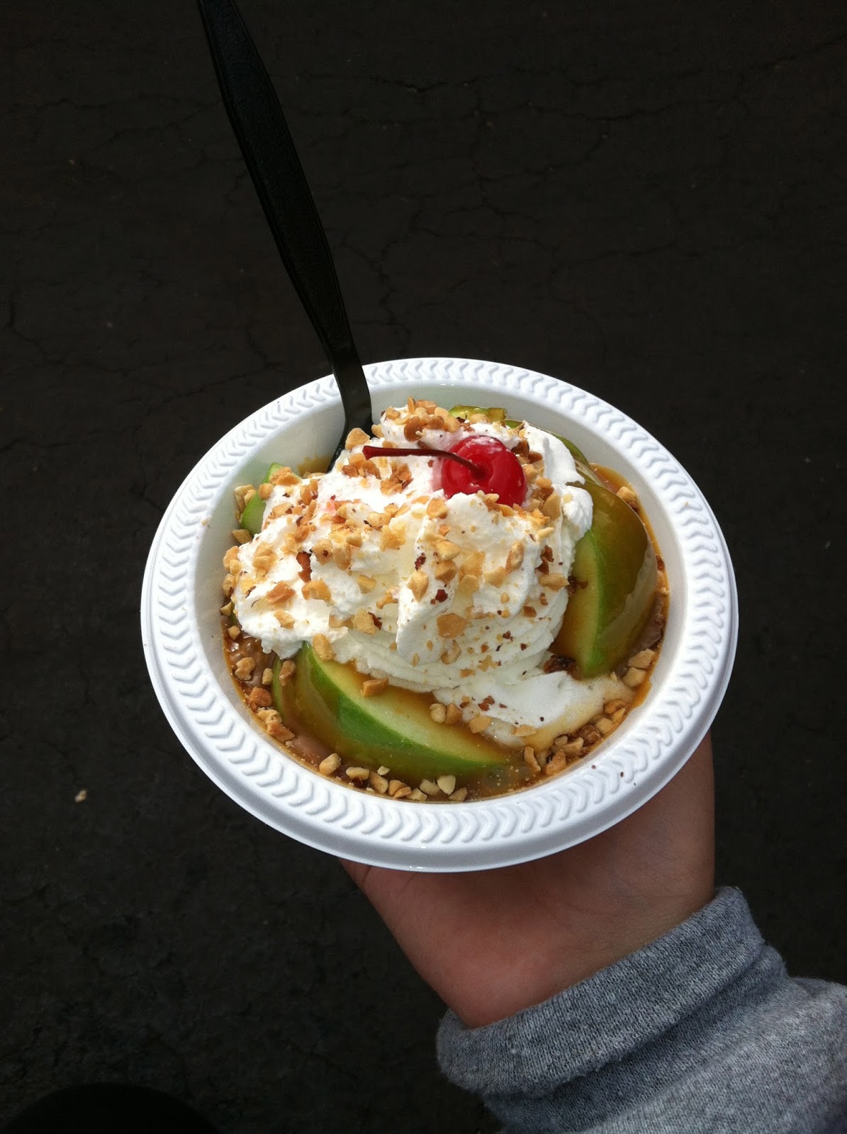 WeHeartDessert Caramel Apple Bowl Recipe!