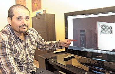 Dario tunjuk Hantu dalam almari