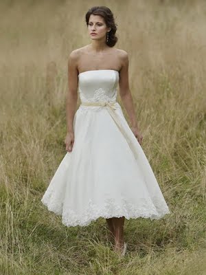 Wedding Dresses For Backyard Wedding