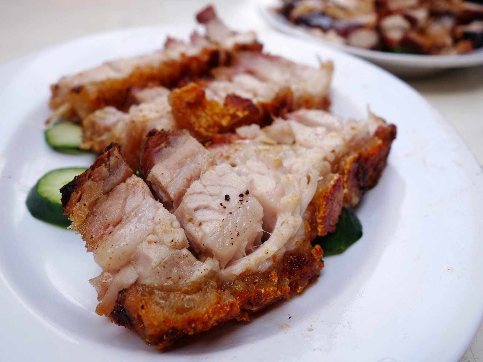 PinkyPiggu One Of The BEST ROASTED PORK BELLY I've Tried in Singapore