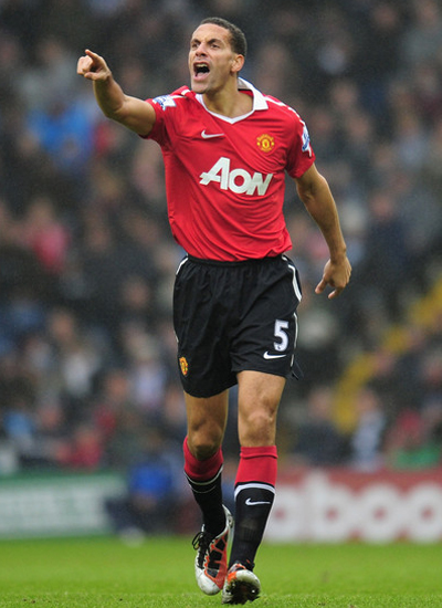 Man Utd Wallpaper : Rio Ferdinand Manchester United Pictures and Photos 2011-2012 Rio Ferdinand Manchester United Pictures and Photos 2011-2012