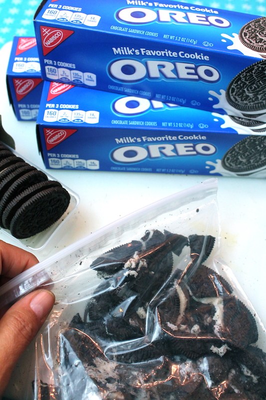 Reindeer Games & OREO cookie bark recipe Fun Holiday Ideas! LAURA'S