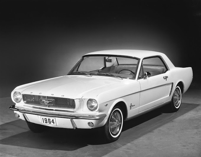HISTÓRIA - FORD MUSTANG 50 ANOS 