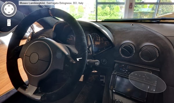 Muzim Lamborghini-dalam Muzim Lamborghini-dalam