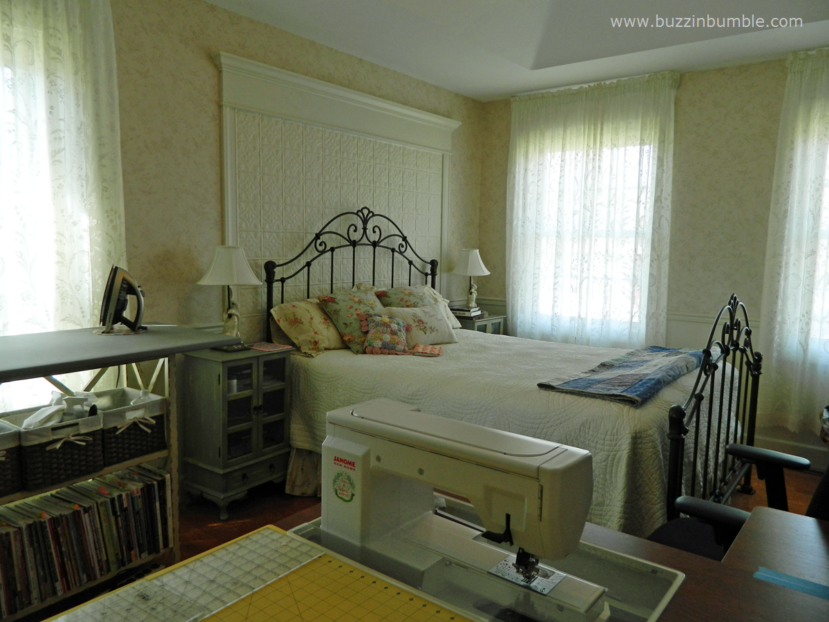 BuzzinBumble Creative Space Tag Want a Peek?