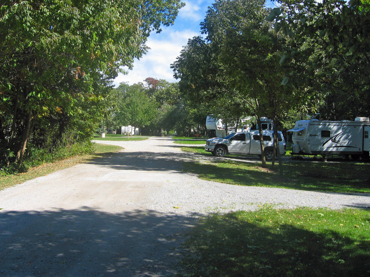 Going RV Way Cedar Lake, Indiana