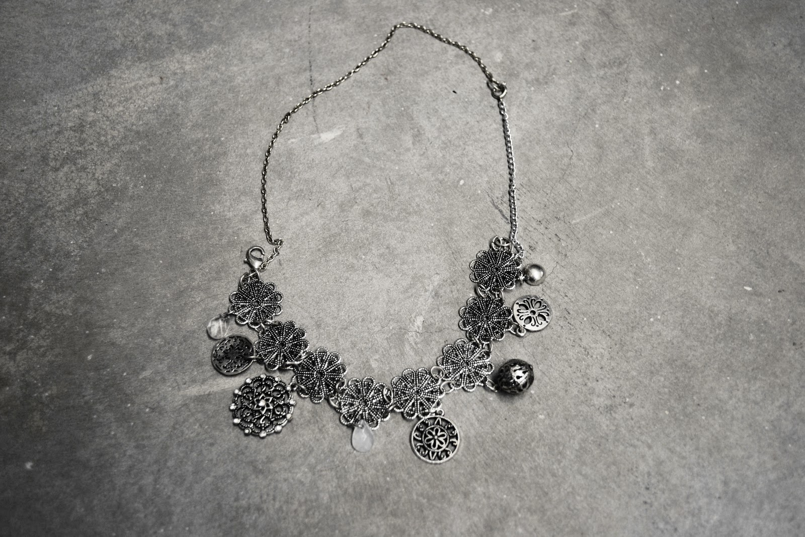 My Craft Closet Tuesday Tips, make a short necklace LONG