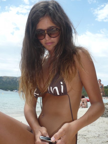 Malena+Costa+en+bikini+sexy.jpg