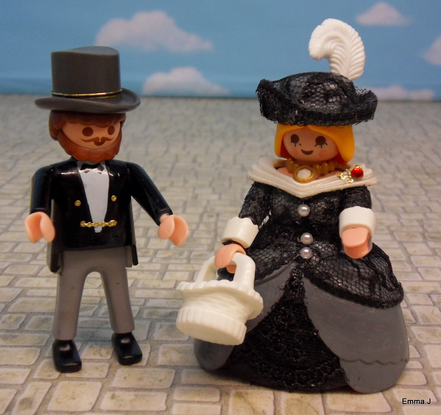 Victorian Figures Emma.J Victoriana