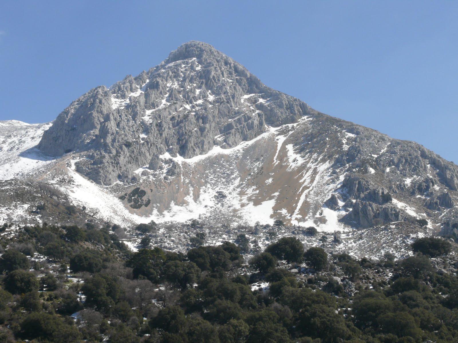 Pico Peña de Jaén 2.140 msnm, "Eiger de Mágina" 13 marzo 2016